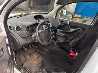 2011 Renault Kangoo II, белый, 450000 рублей, вид 5
