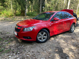 2012 Chevrolet Cruze I, красный, 450000 рублей, вид 2