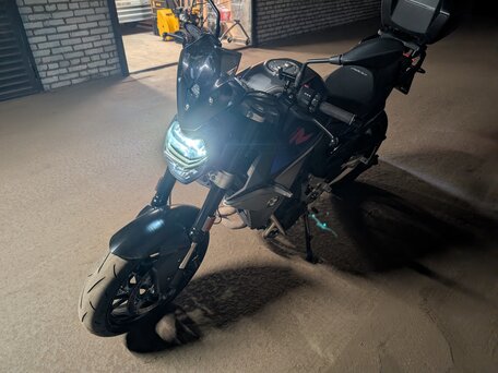 2020 BMW F 900 R, синий, 1200000 рублей, вид 4