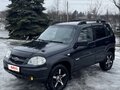 2015 Chevrolet Niva I Рестайлинг, чёрный, 700000 рублей - вид 2