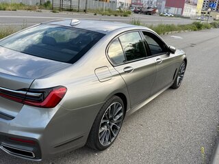 2020 BMW 7 серии 730i VI (G11/G12) Рестайлинг, серый, 6700000 рублей, вид 3