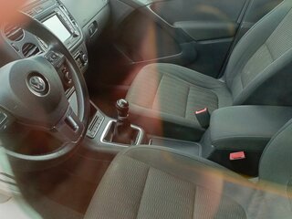 2012 Volkswagen Tiguan I Рестайлинг, серебристый, 870000 рублей, вид 4