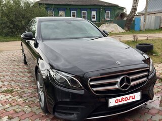 2018 Mercedes-Benz E-Класс 200 V (W213, S213, C238), чёрный, 3550000 рублей, вид 2