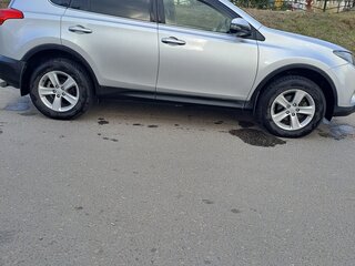 2013 Toyota RAV4 IV (XA40), серебристый, 1750000 рублей, вид 2