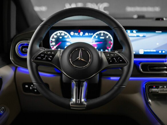 2026 Mercedes-Benz V-Класс 300 d экстра длинный III (W447) Рестайлинг 2, чёрный - вид 14