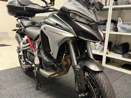 2022 Ducati Multistrada V4, серебристый, 2200000 рублей, вид 2