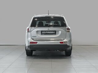 2013 Mitsubishi Outlander III, серебристый, 1250000 рублей, вид 4