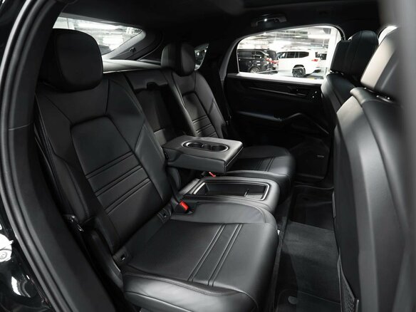 2026 Porsche Cayenne Coupé III Рестайлинг, чёрный - вид 15