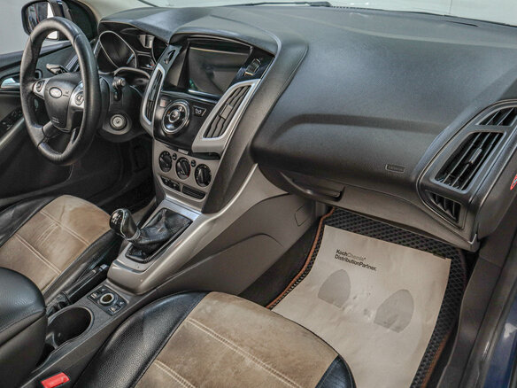 2013 Ford Focus III, синий - вид 16