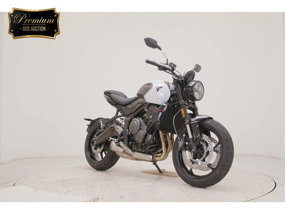 2026 Triumph Trident 660, белый, 1050000 рублей - вид 2