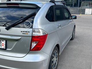 2005 Honda Edix, серебристый, 550000 рублей, вид 5