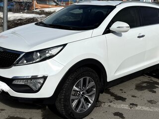 2015 Kia Sportage III Рестайлинг, белый, 1650000 рублей, вид 4