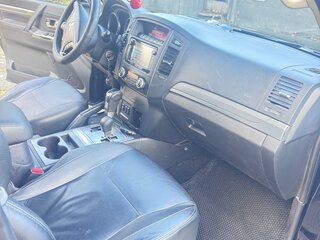 2012 Mitsubishi Pajero IV Рестайлинг 1, чёрный, 2300000 рублей, вид 5