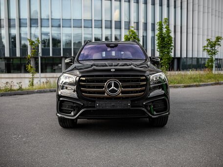 2026 Mercedes-Benz GLS 450 II (X167) Рестайлинг, чёрный, 16200000 рублей, вид 2