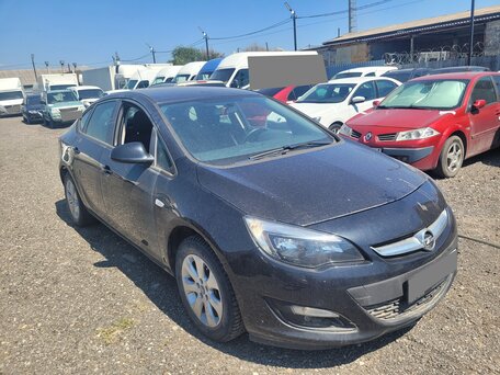 Opel Astra J Рестайлинг