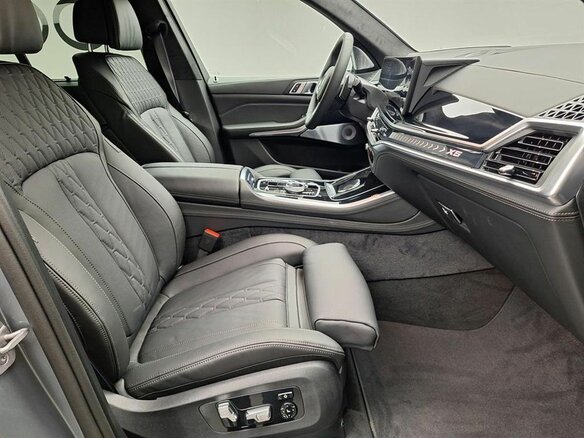 2026 BMW X5 40d IV (G05/G18) Рестайлинг, серый - вид 5