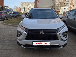 2021 Mitsubishi Eclipse Cross I Рестайлинг, белый, 2400000 рублей, вид 1