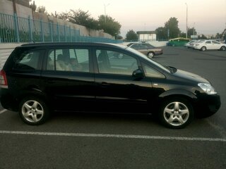 2008 Opel Zafira B Рестайлинг, чёрный, 243000 рублей, вид 2