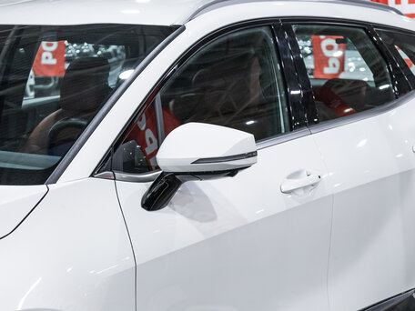 2024 Kia Sportage V, белый, 3669900 рублей, вид 2