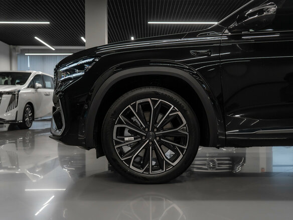 2026 Geely Monjaro (Xingyue L) I Рестайлинг 2 (China Market), чёрный - вид 33