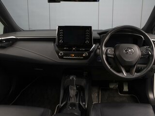 2021 Toyota Corolla XII (E210), белый, 2179000 рублей, вид 5
