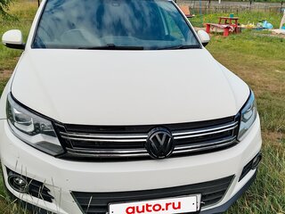 2013 Volkswagen Tiguan I Рестайлинг, белый, 900000 рублей, вид 1