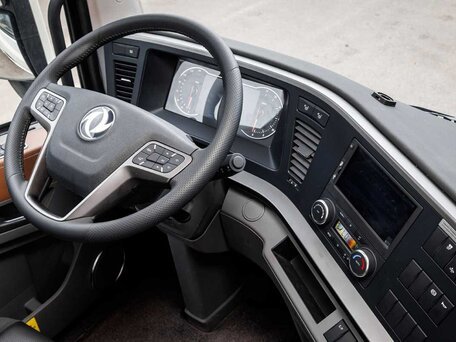 2024 Dongfeng DFH 4180, белый, 9000000 рублей, вид 4