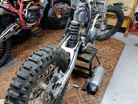 2021 Avantis Enduro 300 Carb, чёрный, 250000 рублей, вид 4