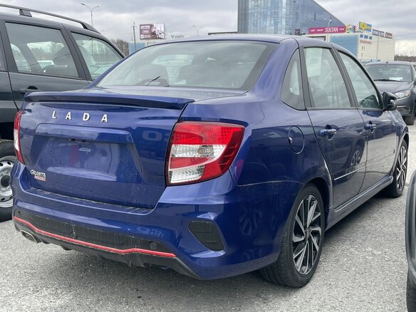 2025 Lada (ВАЗ) Granta Sport I Рестайлинг, синий, 1657000 рублей - вид 4