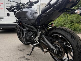 2015 Yamaha MT-09 Tracer (FJ-09), серый, 750000 рублей, вид 3