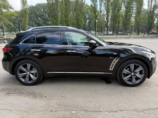 2015 Infiniti QX70, чёрный, 1980000 рублей, вид 4