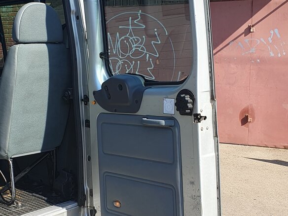 2008 Ford Transit, серебристый, 1800000 рублей - вид 14
