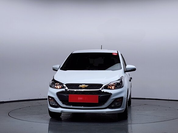 2022 Chevrolet Spark IV Рестайлинг, белый, 1347007 рублей - вид 1