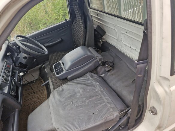 1998 Toyota TownAce, белый, 800000 рублей - вид 8