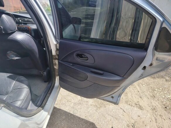 1997 Mercury Mystique, серебристый, 200000 рублей - вид 13
