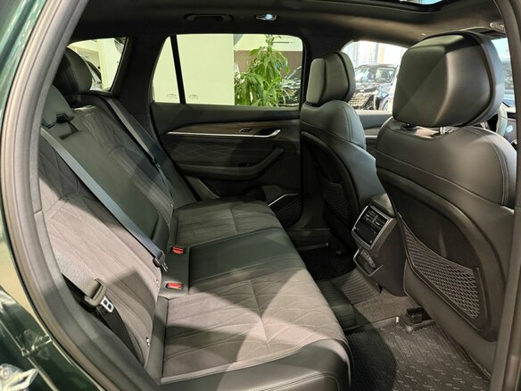 2026 Geely Monjaro I Рестайлинг, зелёный, 4954990 рублей - вид 10