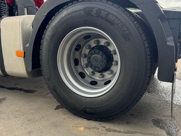 2018 Volvo FH, красный, 8790000 рублей - вид 17