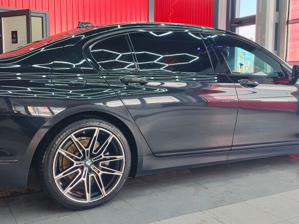 2017 BMW 7 серии Long 730Ld xDrive VI (G11/G12), чёрный, 3400000 рублей - вид 16