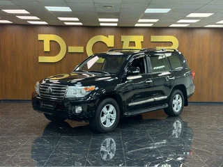 2014 Toyota Land Cruiser 200 Series Рестайлинг 1, чёрный, 3881660 рублей, вид 1