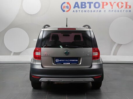 2011 Skoda Yeti I, серый, 610000 рублей, вид 4