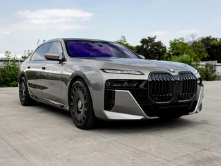 2025 BMW 7 серии 740d xDrive VII (G70), серый, 13280000 рублей, вид 4