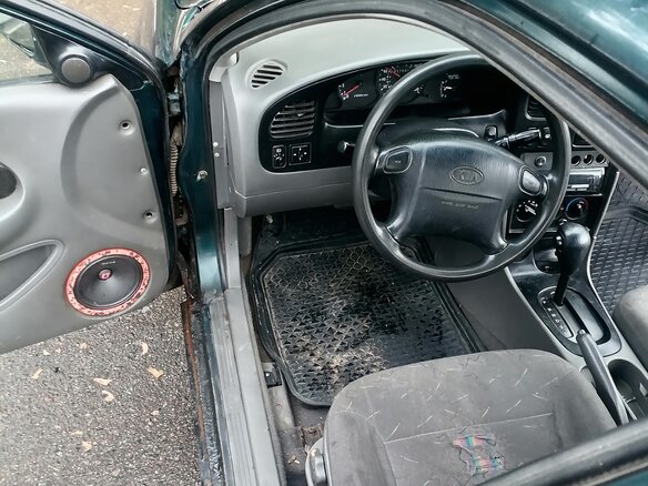2000 Kia Shuma I, зелёный, 100000 рублей - вид 5