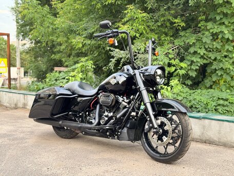 2023 Harley-Davidson Road King, чёрный, 1890000 рублей, вид 1