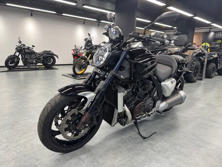 2011 Yamaha VMAX 1700, чёрный, 1450000 рублей, вид 3