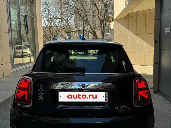 2015 Mini Hatch Cooper S III (F55/F56), коричневый, 1800000 рублей - вид 3