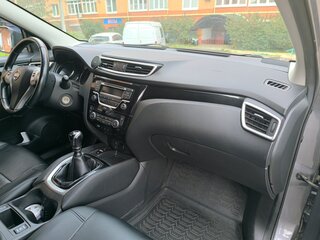 2017 Nissan Qashqai II, серый, 1400000 рублей, вид 2