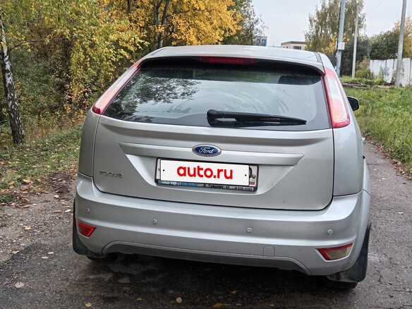 2010 Ford Focus II Рестайлинг, серый, 515000 рублей - вид 8