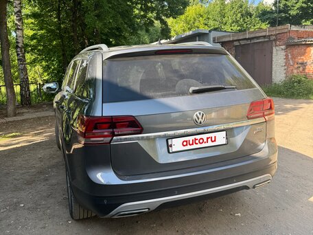 2018 Volkswagen Teramont I, серый, 3100000 рублей, вид 5