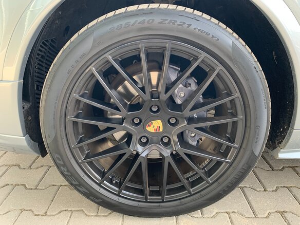 2021 Porsche Cayenne III, серый, 5900000 рублей - вид 14