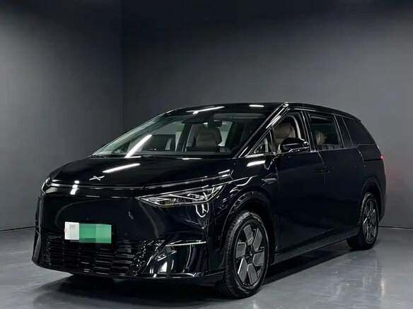 2024 Xpeng X9 84.5 kWh I, чёрный